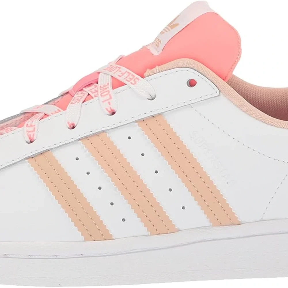 Adidas Originals‎ superstar white Limited Edition Self Love size 9